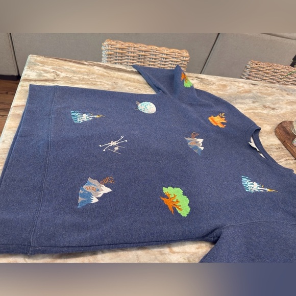 Walt Disney World Blue Multicolored Embroidered Icons
Sweatshirt Unisex Size S - Picture 5 of 9